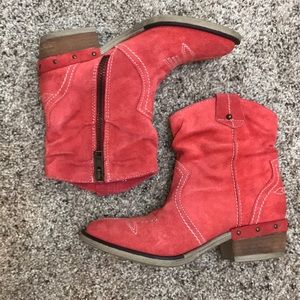 Sundance Urban West Chic Bootie Boots. Size 6